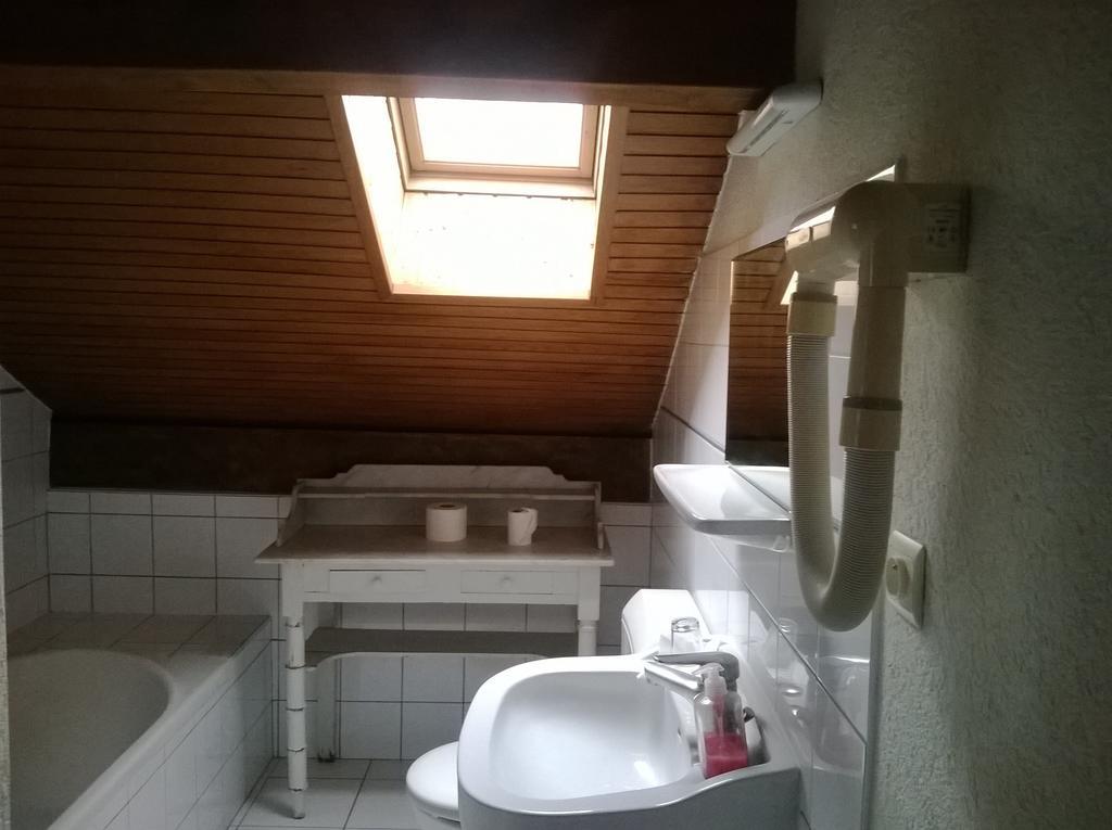Chambre D'Hote L'Etringa Châtel Δωμάτιο φωτογραφία